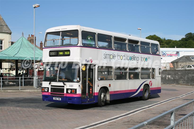 34961