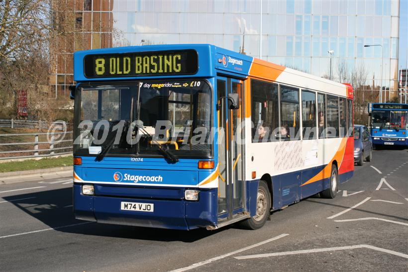 32074