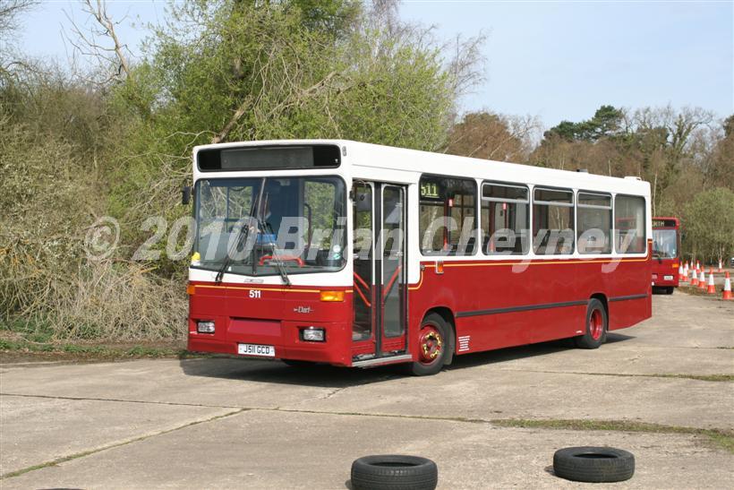32511