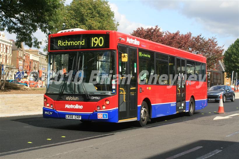 DM961