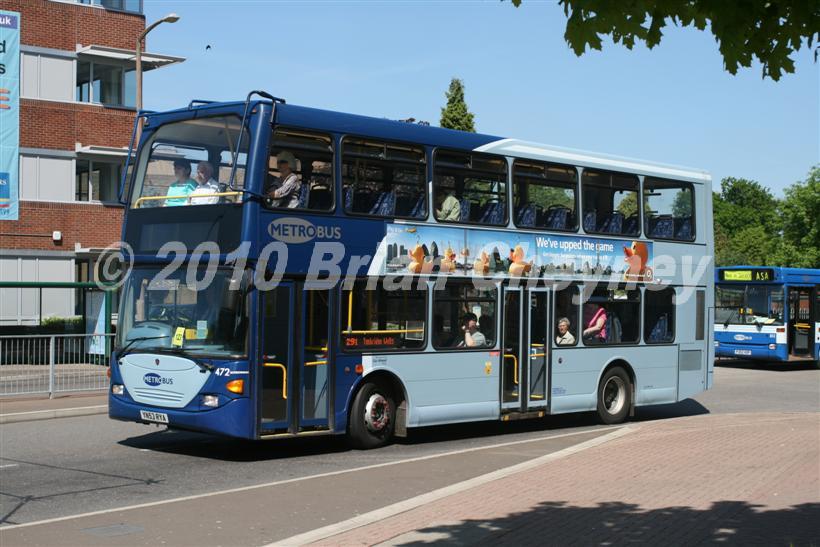 472