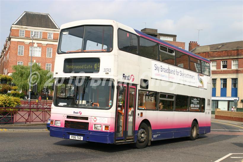 30743