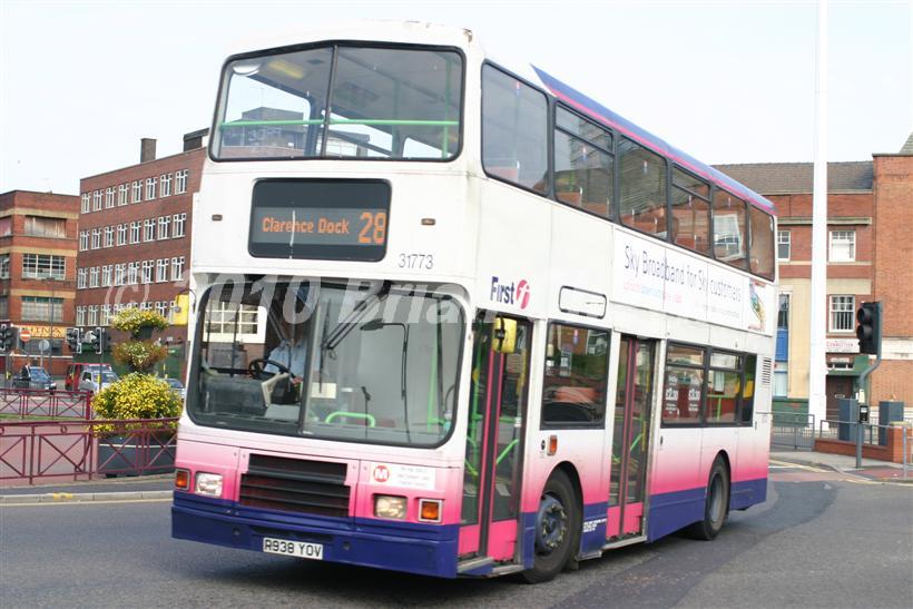 31773